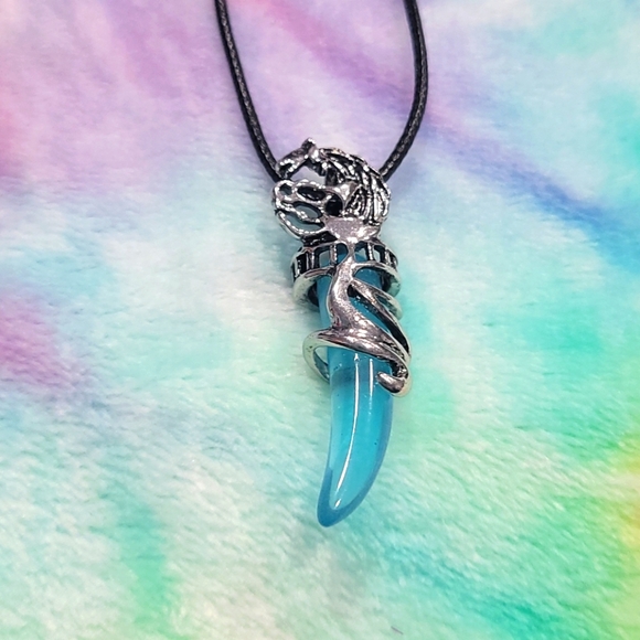 🐺Wolf tooth necklace